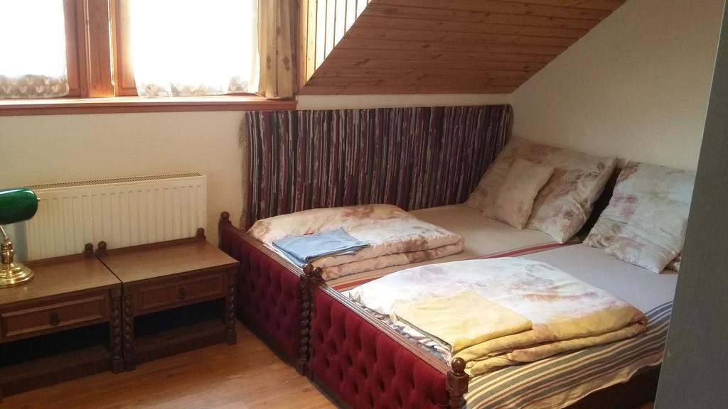 Kerámiapark Guesthaus Hotel Budapest Bagian luar foto