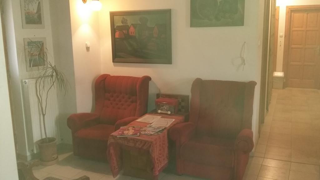 Kerámiapark Guesthaus Hotel Budapest Bagian luar foto